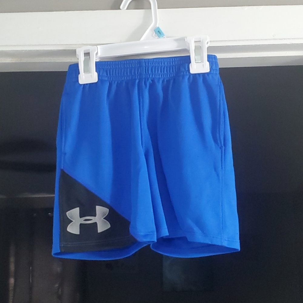 Boys under armor shorts